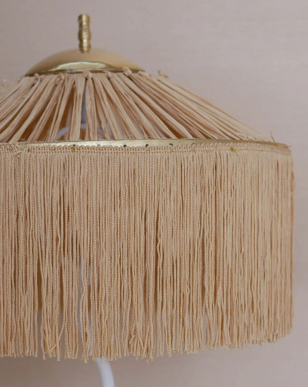 LAMPE DE TABLE KAA FRANGES DOREES STRUCTURE BLANCHE HONORE LAMPE DE TABLE KAA FRANGES DOREES STRUCTURE BLANCHE HONORE
