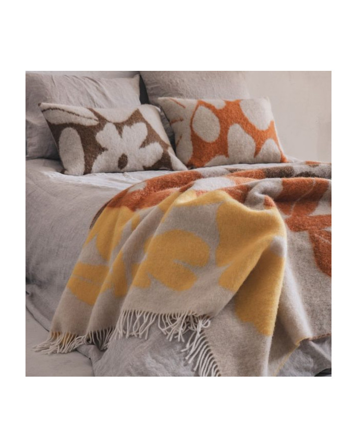 PLAID MADONNE 138X220 CAMEL BED AND PHILOSOPHY