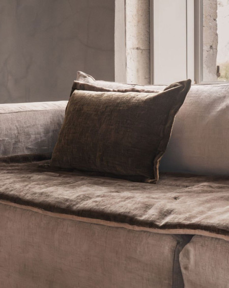 COUSSIN VELOURS ZORRO 40X60 BI-FACE MACADAMIA NOISETTE BED AND PHILOSOPHY COUSSIN VELOURS ZORRO 40X60 BI-FACE MACADAMIA NOISETTE BED AND PHILOSOPHY