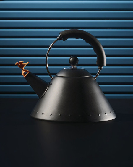 BOUILLOIRE ACIER INOX NOIR MAT 200CL  ALESSI BOUILLOIRE ACIER INOX NOIR MAT 200CL  ALESSI