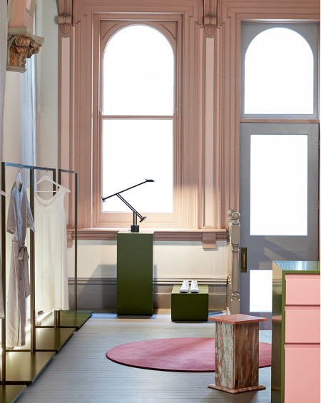 LAMPE DE TABLE TIZIO T LED NOIR 3000K ARTEMIDE