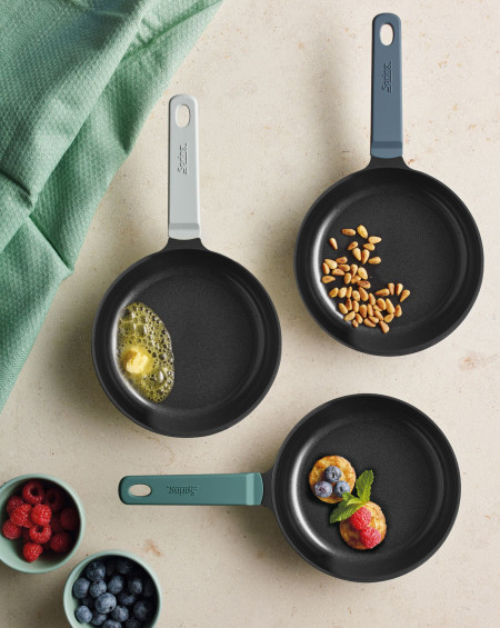 POELE A PANCAKE / BLINIS Ø16 ROUGE