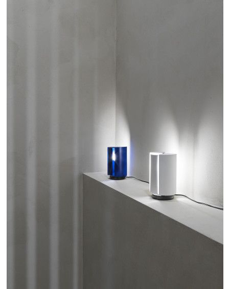 LAMPE DE TABLE PIVOTANTE BLANC CHARLOTTE PERRIAND NEMO LIGHTING LAMPE DE TABLE PIVOTANTE BLANC CHARLOTTE PERRIAND NEMO LIGHTING
